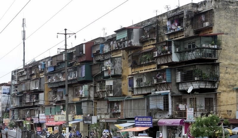 Kiểm định lại 186 chung cư cũ xuống cấp tại TPHCM