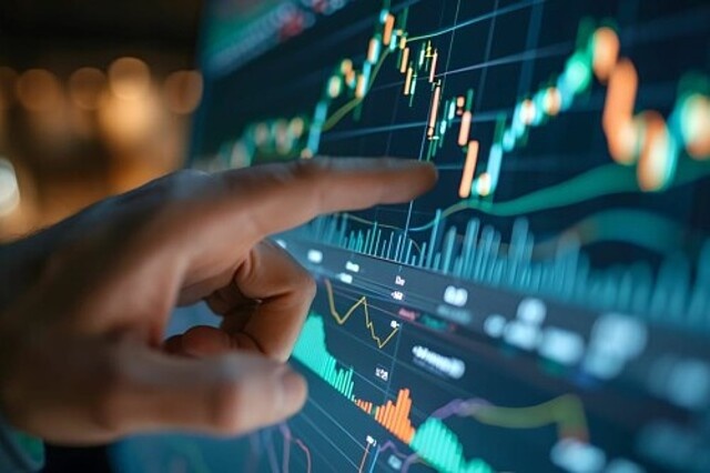 Tăng trưởng GDP tạo đòn bẩy cho VN-Index trở lại vùng cân bằng