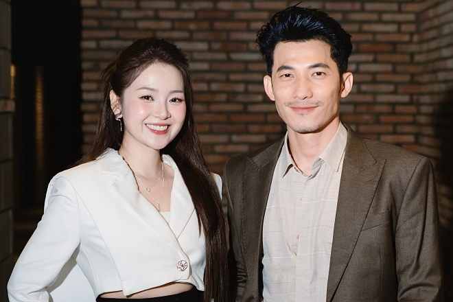 Liên Bỉnh Phát đính chính tin đồn phim giả tình thật với bạn diễn kém 8 tuổi