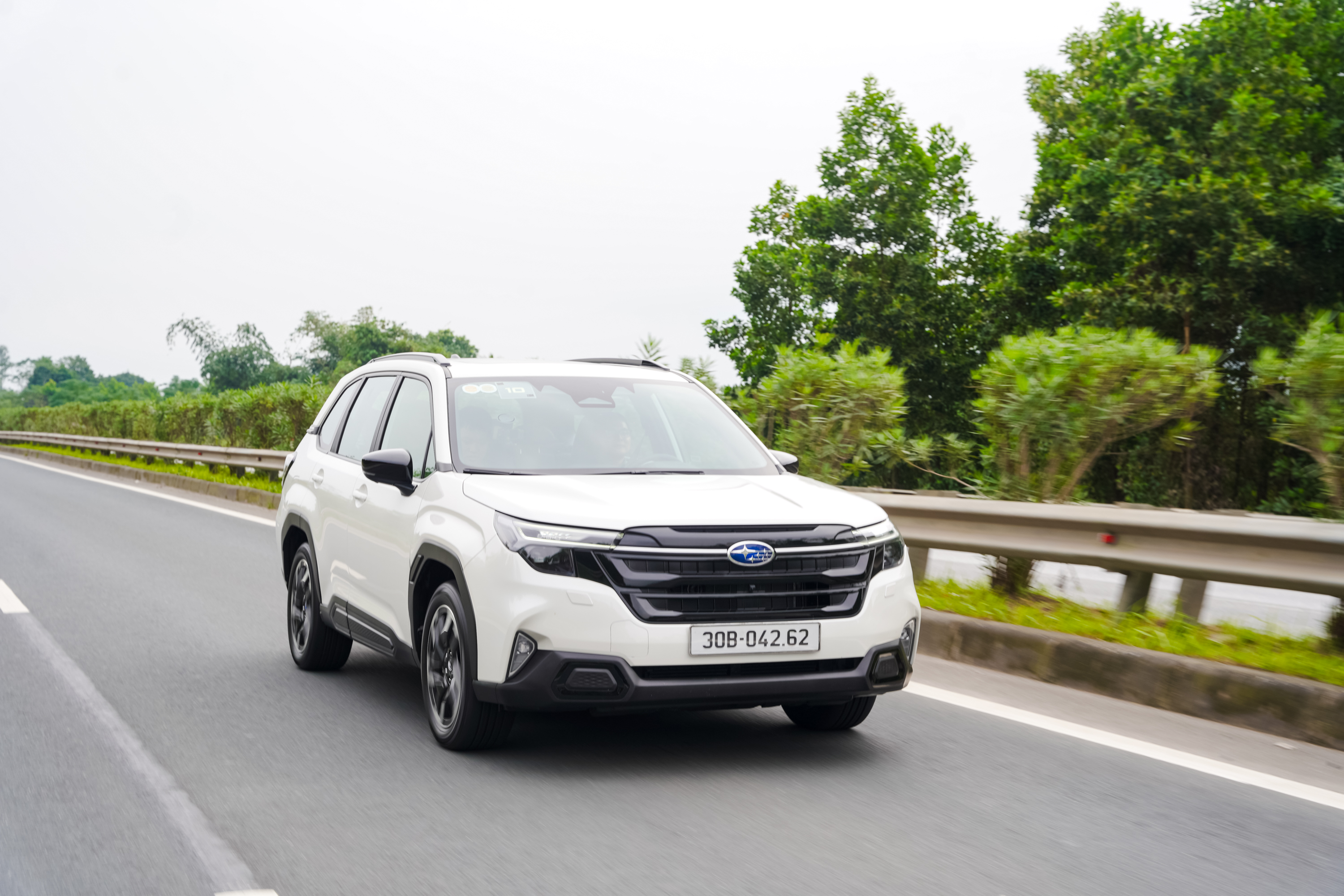 Subaru Forester 2025 Nhập khẩu chính hãng, giá dành cho “người yêu”