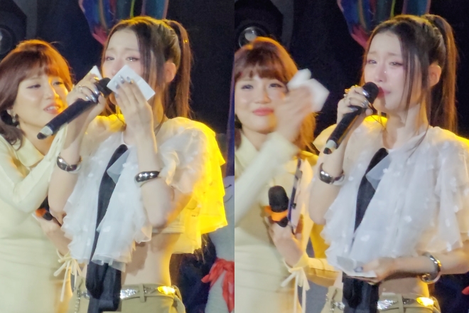 Han Sara khóc nức nở Em thấy mình khổ quá