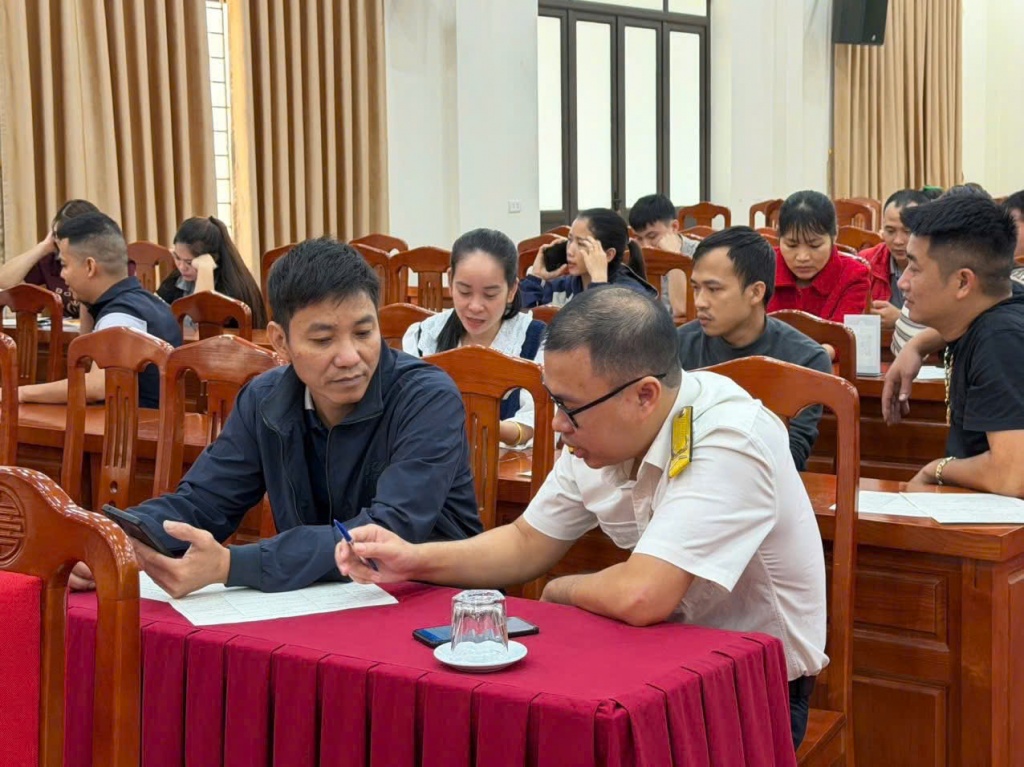 Hỗ trợ  hộ kinh doanh chuyển đổi từ thuế khoán sang phương pháp kê khai