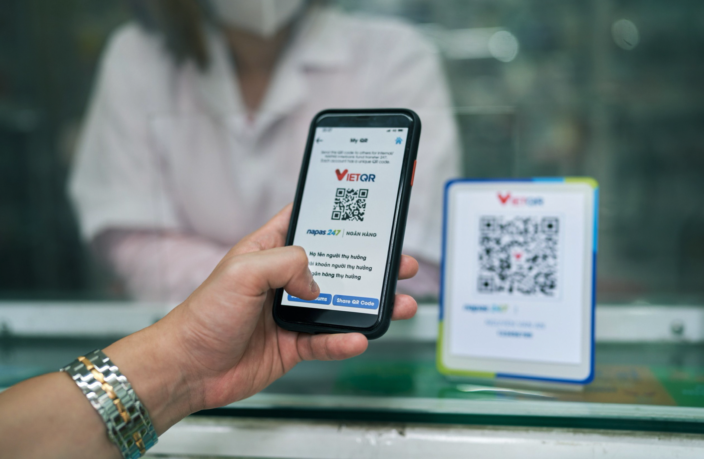 QR thanh toán chuẩn hóa Cách mạng thanh toán số cho người tiêu dùng và doanh nghiệp