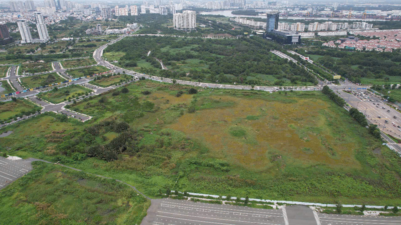 TP HCM 100 dự án chờ để đóng tiền sử dụng đất