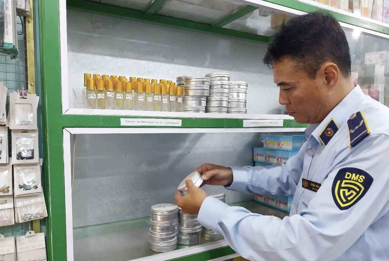 Tăng cường truy quét hàng giả dịp cuối năm