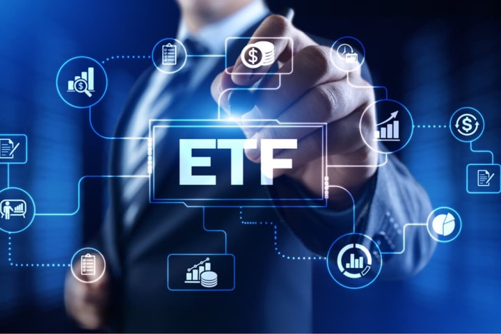 Dự báo cơ cấu ETF cuối năm Nhóm chứng khoán có nguy cơ bị bán mạnh, VIC có thể chịu áp lực lớn