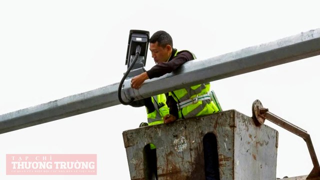 Từ 1012 Hà Nội có 1.837 camera  và đèn giao thông AI theo dõi theo lưu lượng tự động 