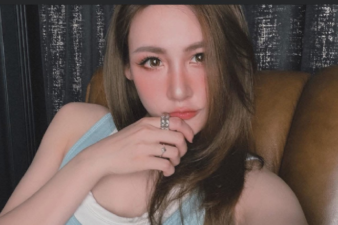 Một bức ảnh U40 của Dương Tú Anh và cảm giác như gái 20