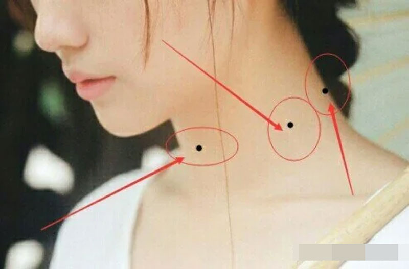 Nếu trên cơ thể có 8 nốt ruồi vất vả này Cả đời lao đao, khó an yên