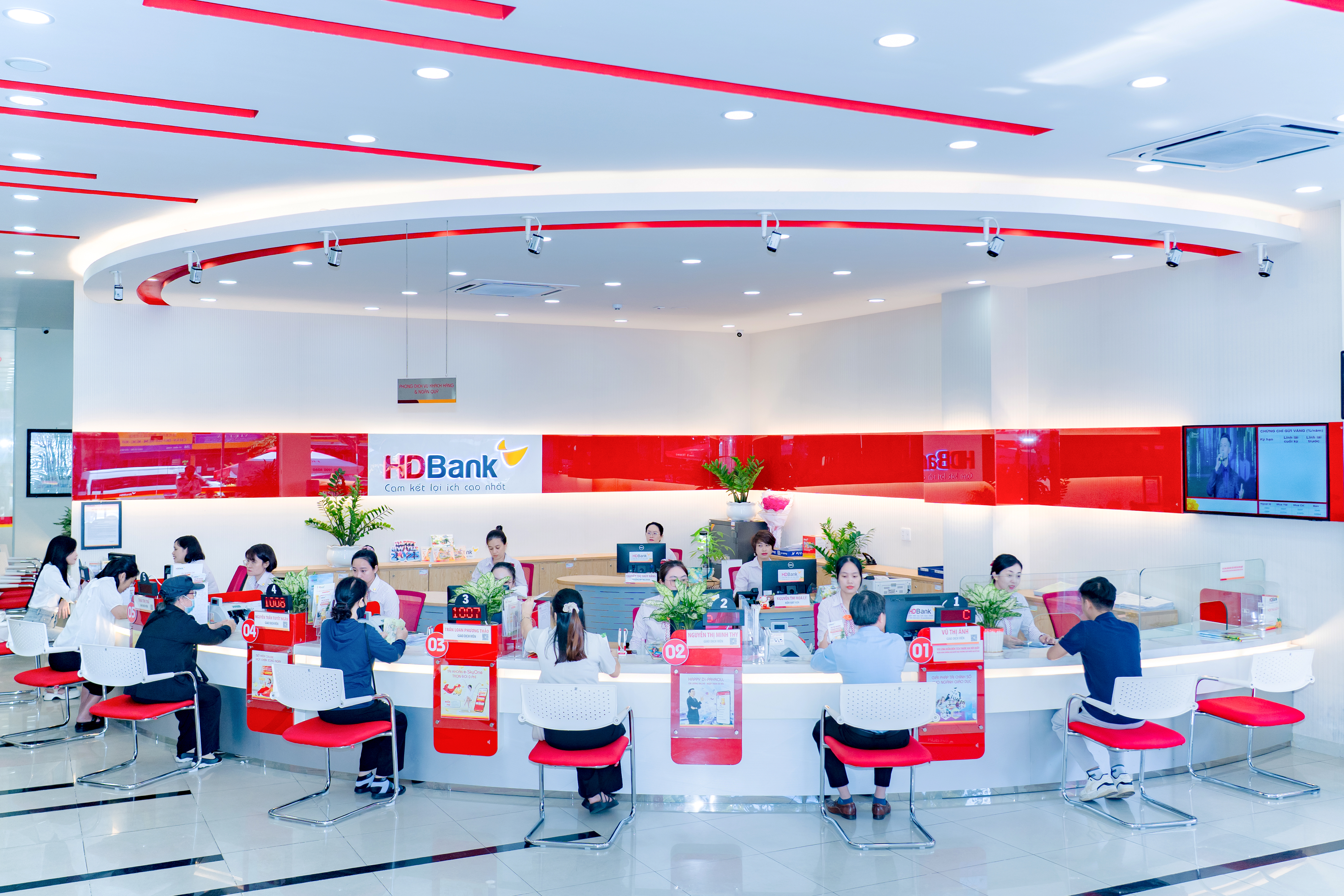 HDBank hoàn tất tăng vốn, chính thức vượt mốc 50.000 tỷ đồng