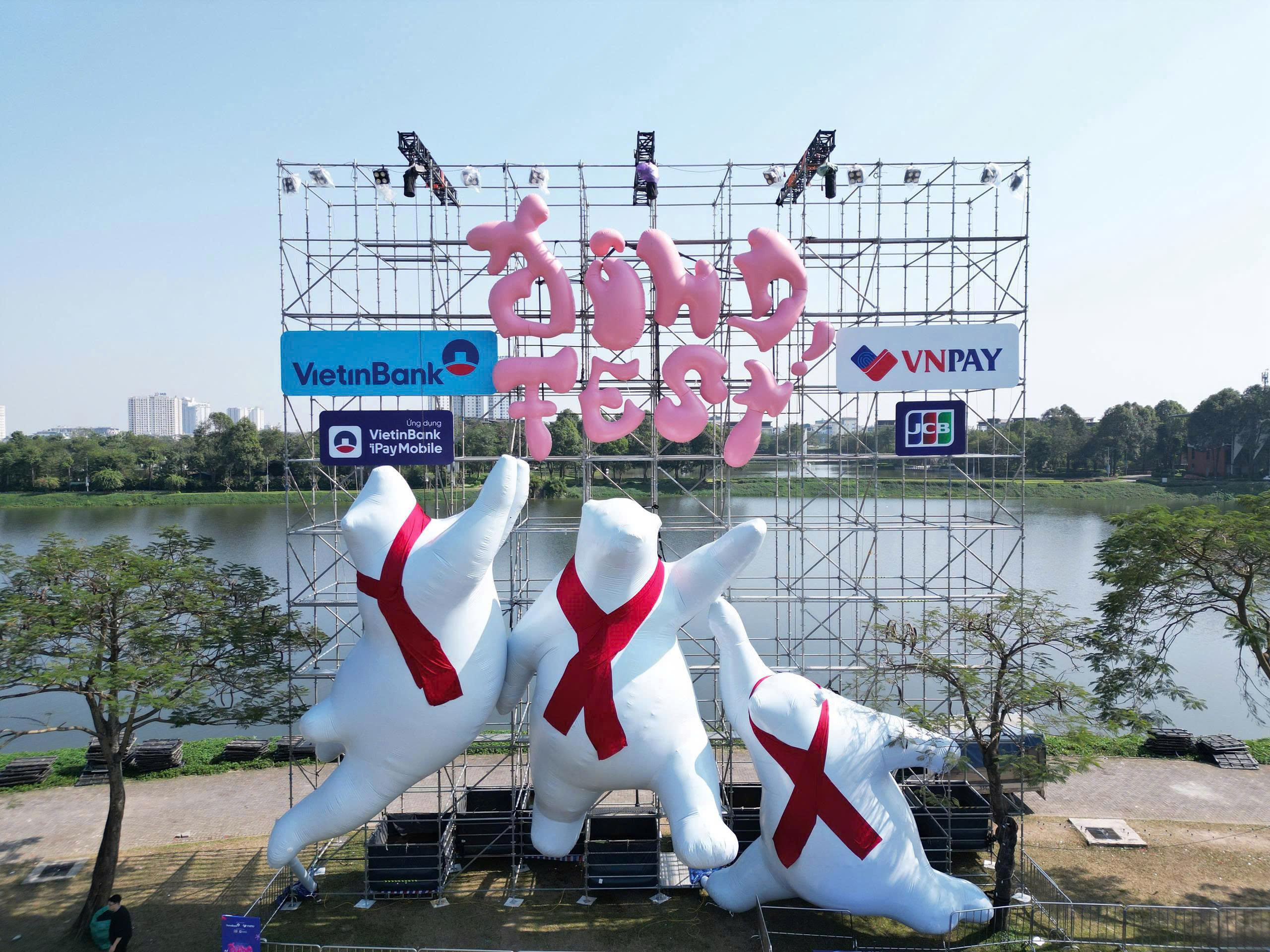 Đông Đúc Đủ Đầy Lễ hội mùa đông đa trải nghiệm của Hà Nội dịp cuối năm