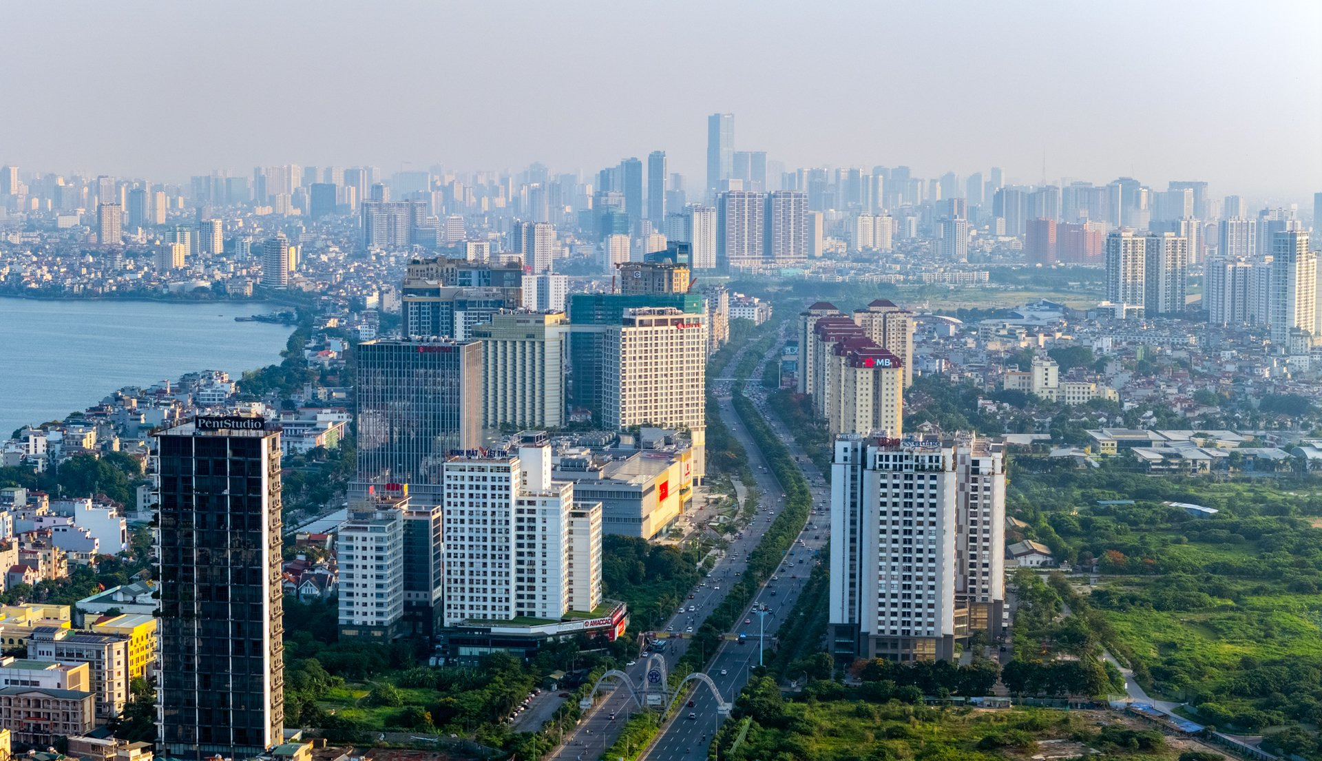 Nguy cơ dư thừa căn hộ cao cấp tại Hà Nội khi nguồn cung tăng mạnh từ 2026