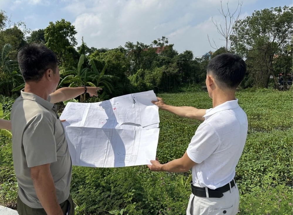 Trúng đấu giá, có sổ đỏ nhưng không có đất Ai chịu trách nhiệm cho những thửa đất bốc hơi suốt hàng chục năm