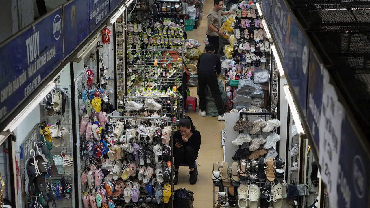 Cái bẫy pháp lý khi kinh doanh bằng tài khoản cá nhân