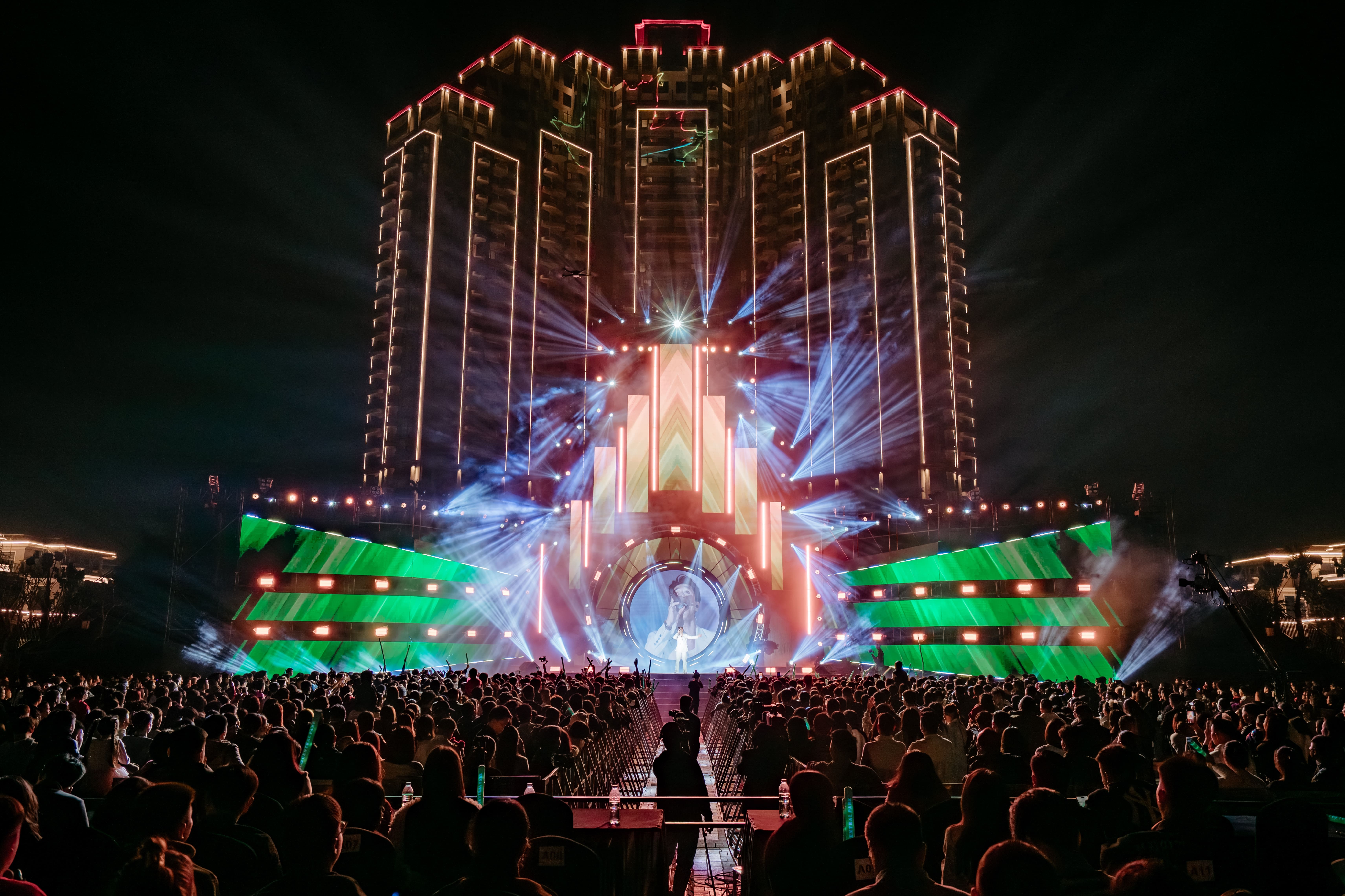 Chào năm mới giữa xanh tươi tại đại nhạc hội Countdown 2026 khắp ba miền của Ecopark