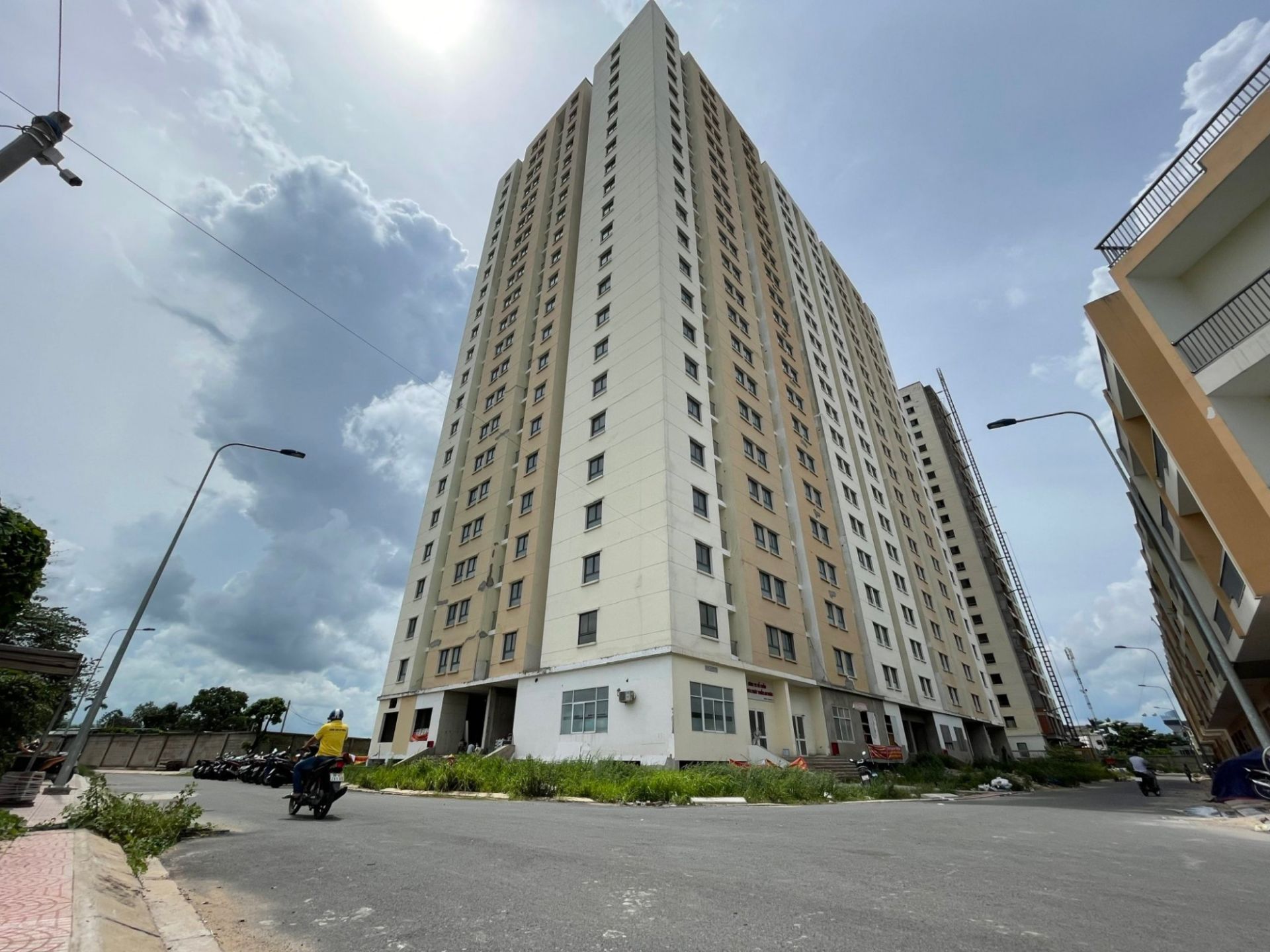 Giao chỉ tiêu phát triển nhà ở xã hội cho các địa phương