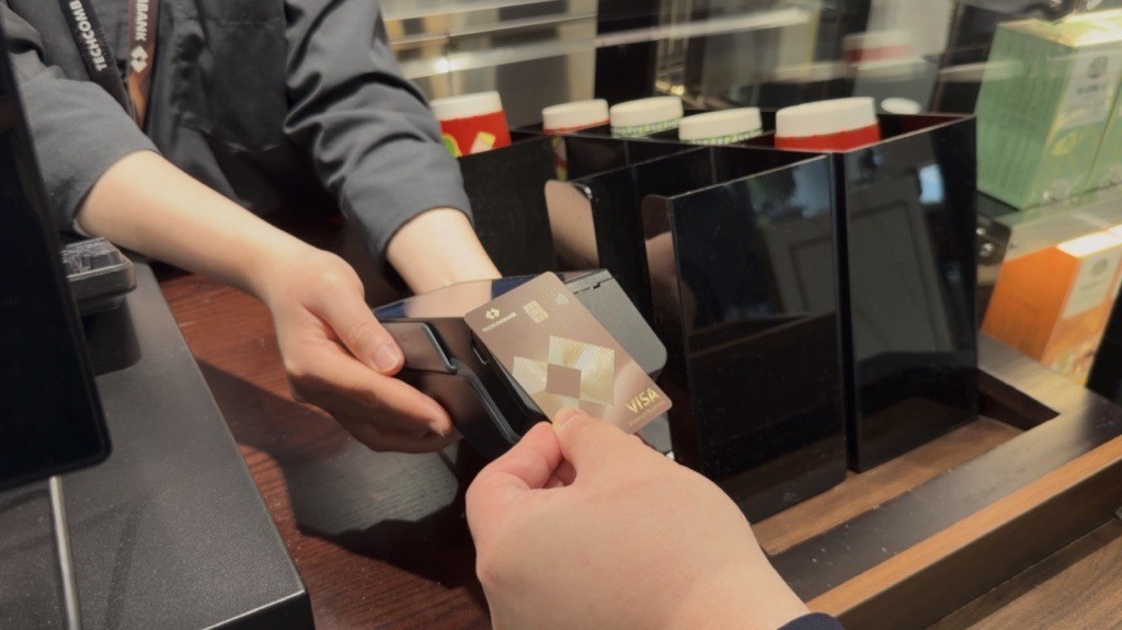 Techcombank ra mắt thẻ tín dụng doanh nghiệp hạn mức tới 10 tỷ đồng