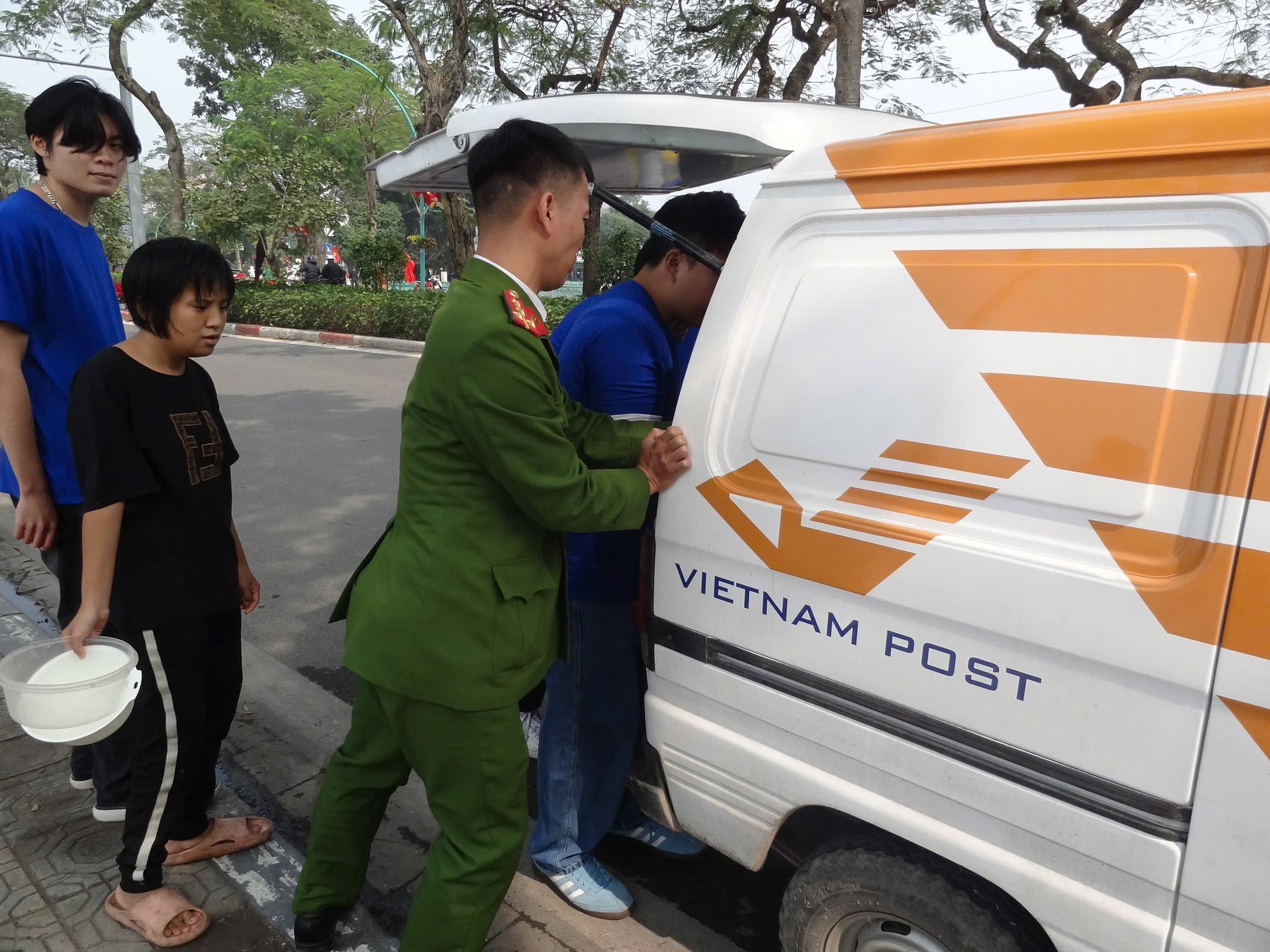 Giữ trọn nghi lễ, nhẹ gánh cho môi trường