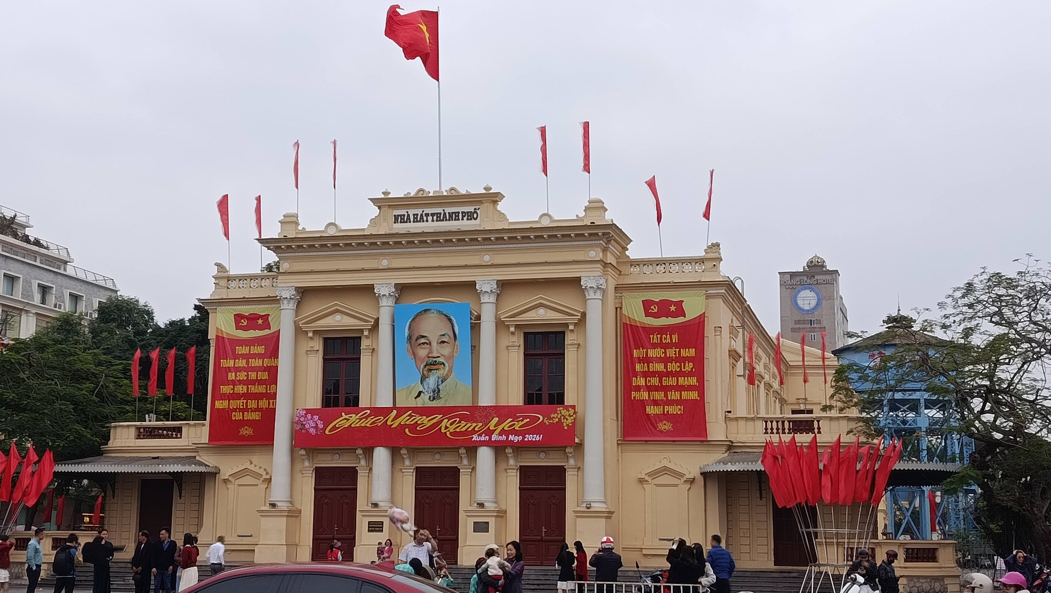 Hải Phòng ngày đầu năm mới  và những bức ảnh giữ mùa xuân ở lại