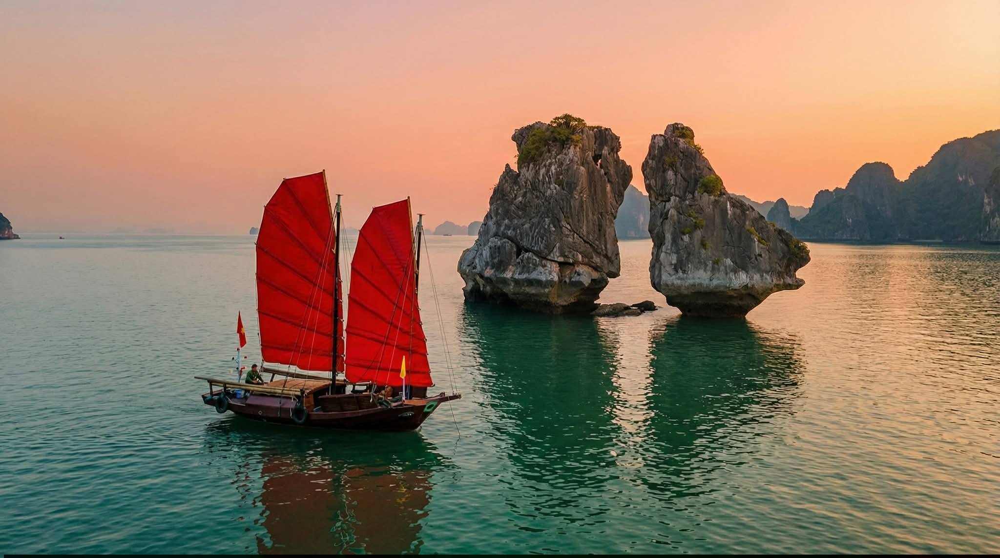 Cánh buồm và hành trình khôi phục biểu tượng của Vịnh Hạ Long