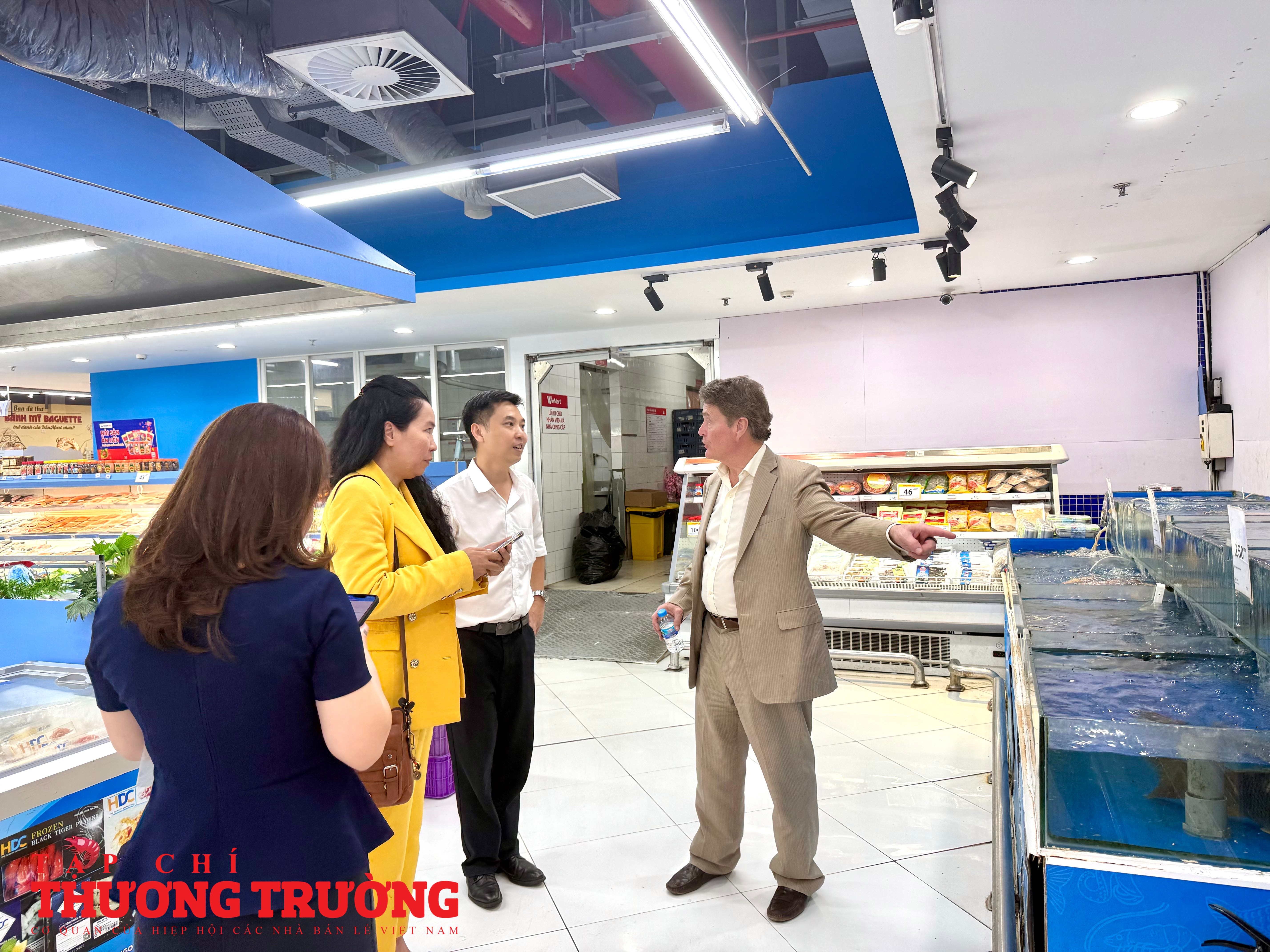Đoàn NACS và AVR khảo sát thực tế hệ thống WinMart tìm hiểu xu hướng bán lẻ hiện đại tại TPHCM