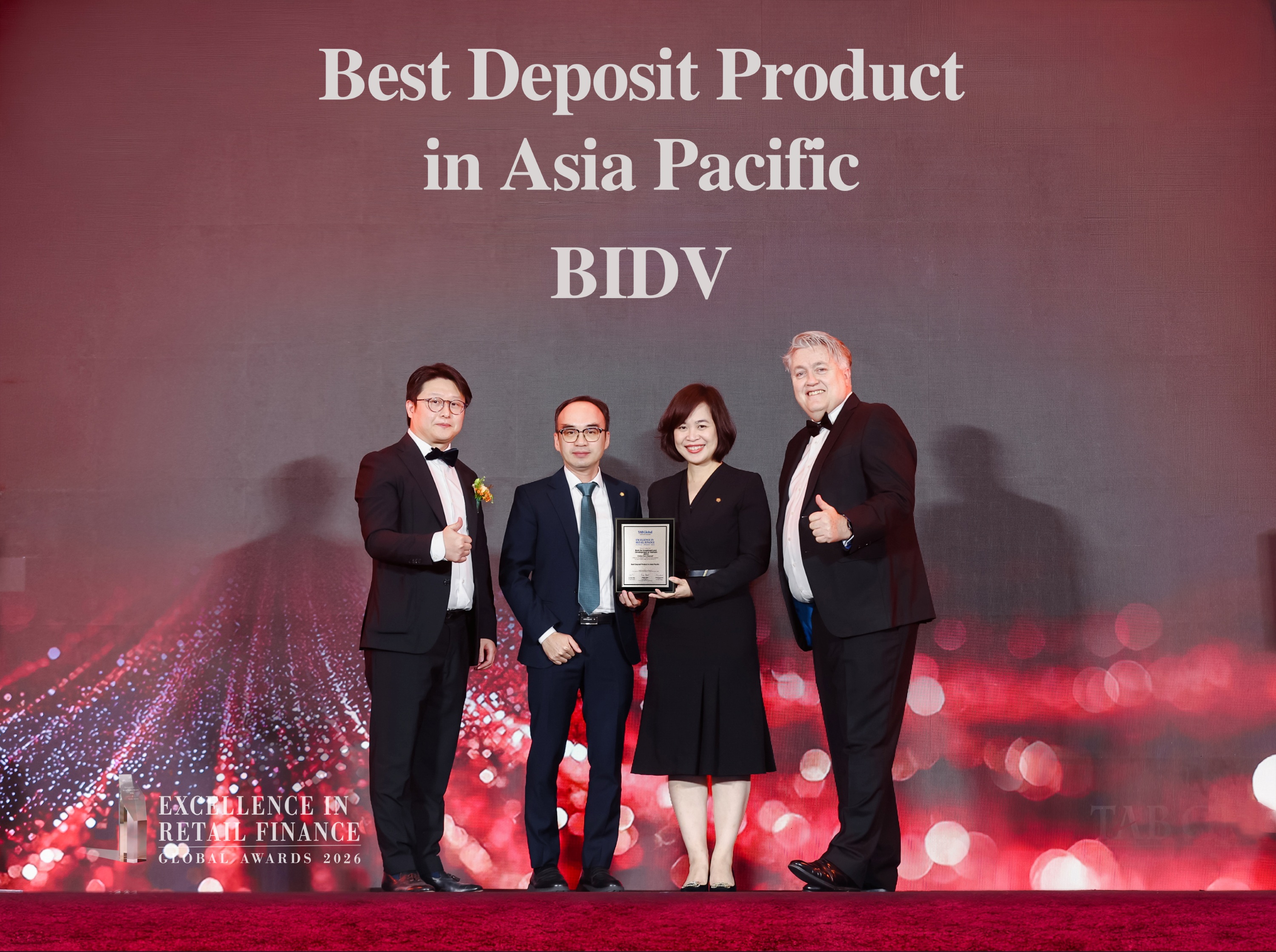 BIDV đón nhận cú đúp giải thưởng