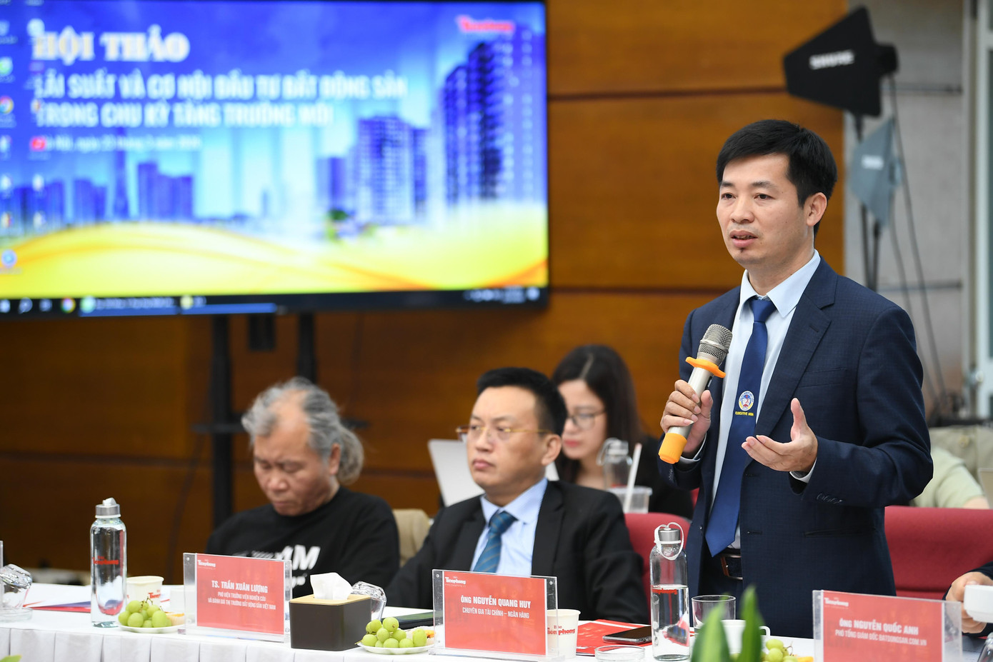 Rủi ro của việc “chờ đáy lãi suất” là đánh mất cơ hội mua bất động sản giá tốt