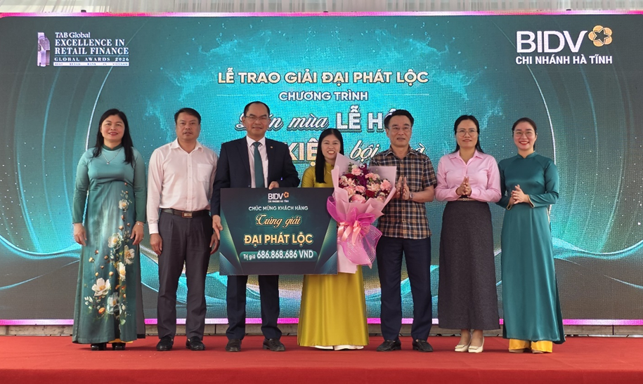 Khách hàng may mắn “đón lộc” từ BIDV
