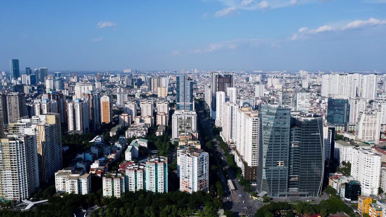 Nguồn cung "bùng nổ" lên 128.000 sản phẩm, bất động sản không còn dễ kiếm lời