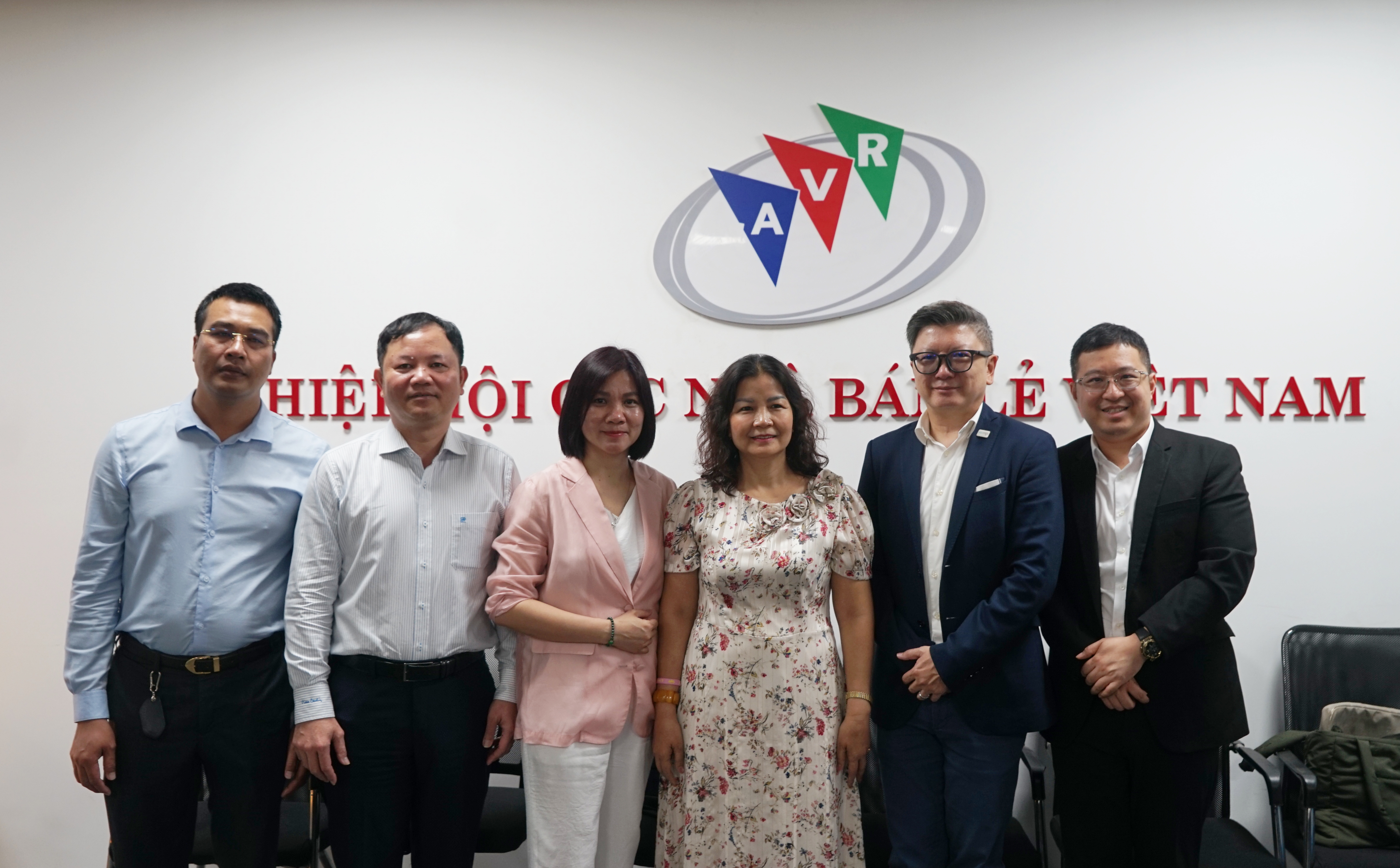 Thúc đẩy kết nối doanh nghiệp bán lẻ Việt Nam với thị trường Singapore