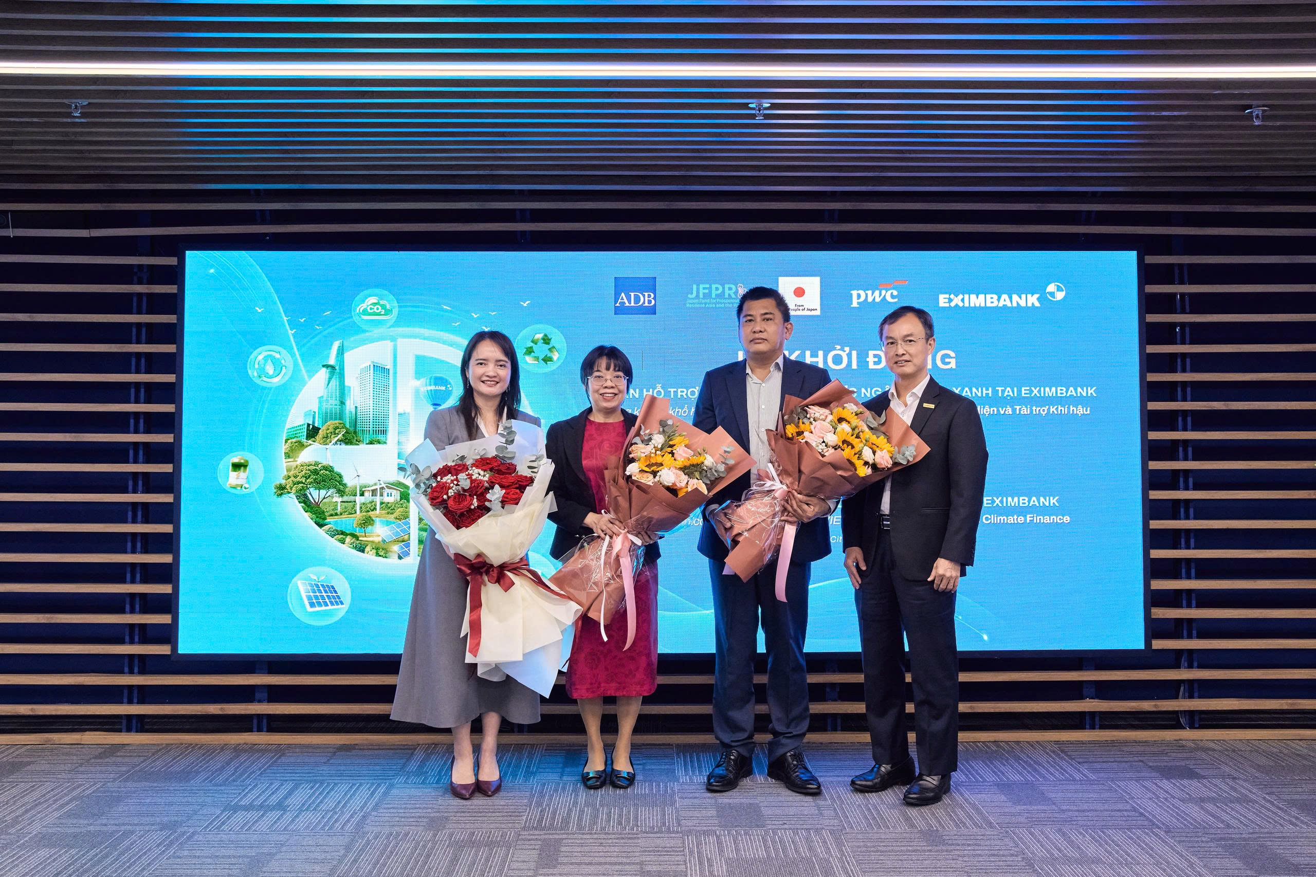 Eximbank khởi động chương trình hỗ trợ nâng cao năng lực ngân hàng xanh cùng ADB và PwC Việt Nam