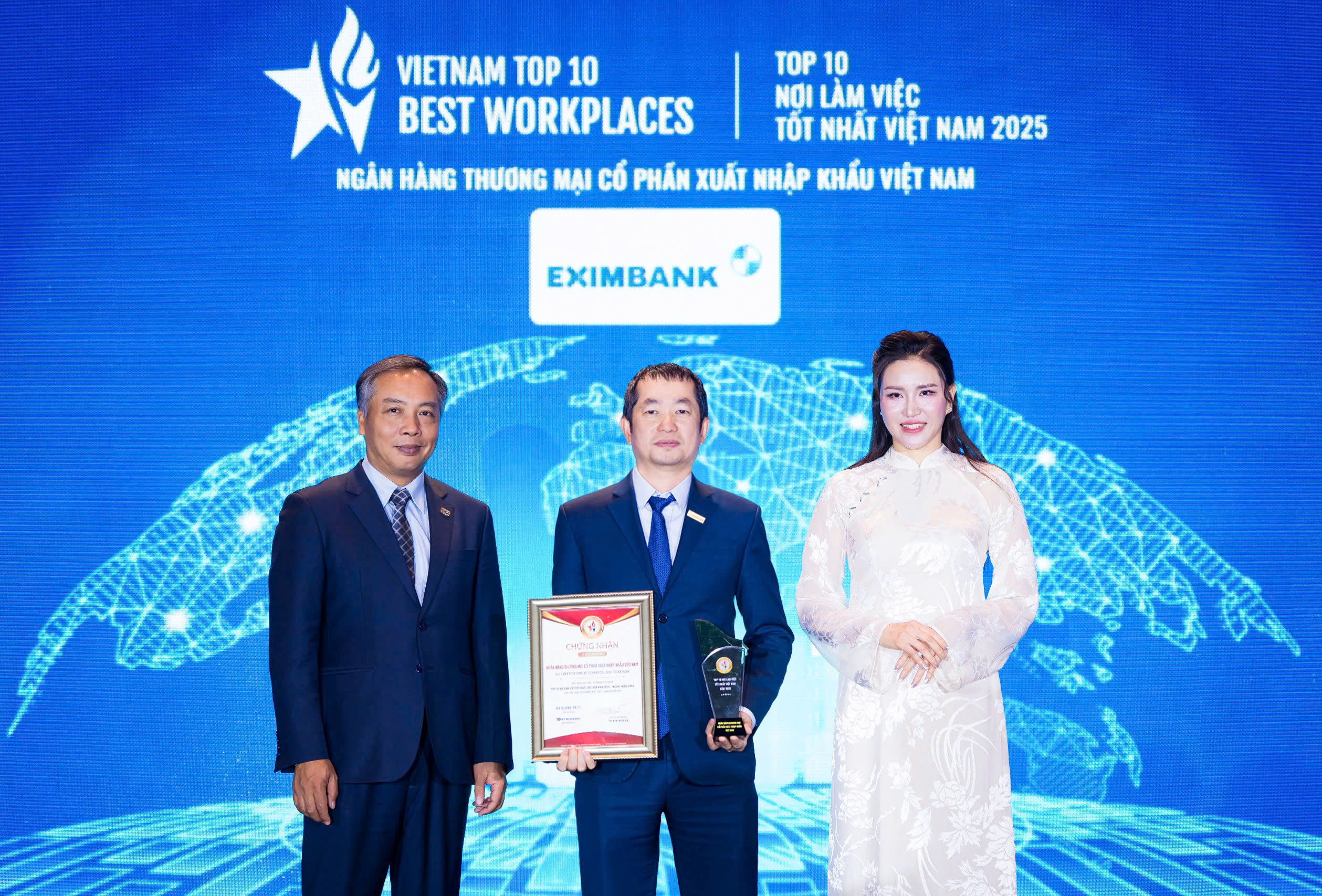 Eximbank được vinh danh 03 hạng mục Top 10 – Top 50 – Top 500 Nhà tuyển dụng và môi trường làm việc tốt nhất Việt Nam năm 2025