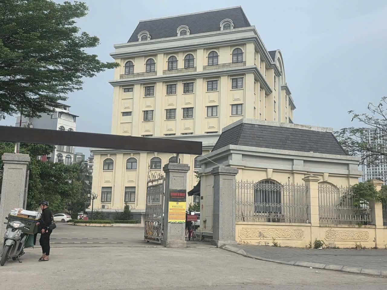 Thi hành án đối với Công ty Melvgroup: Có cưỡng chế vẫn “tắc”, trách nhiệm thuộc về ai?