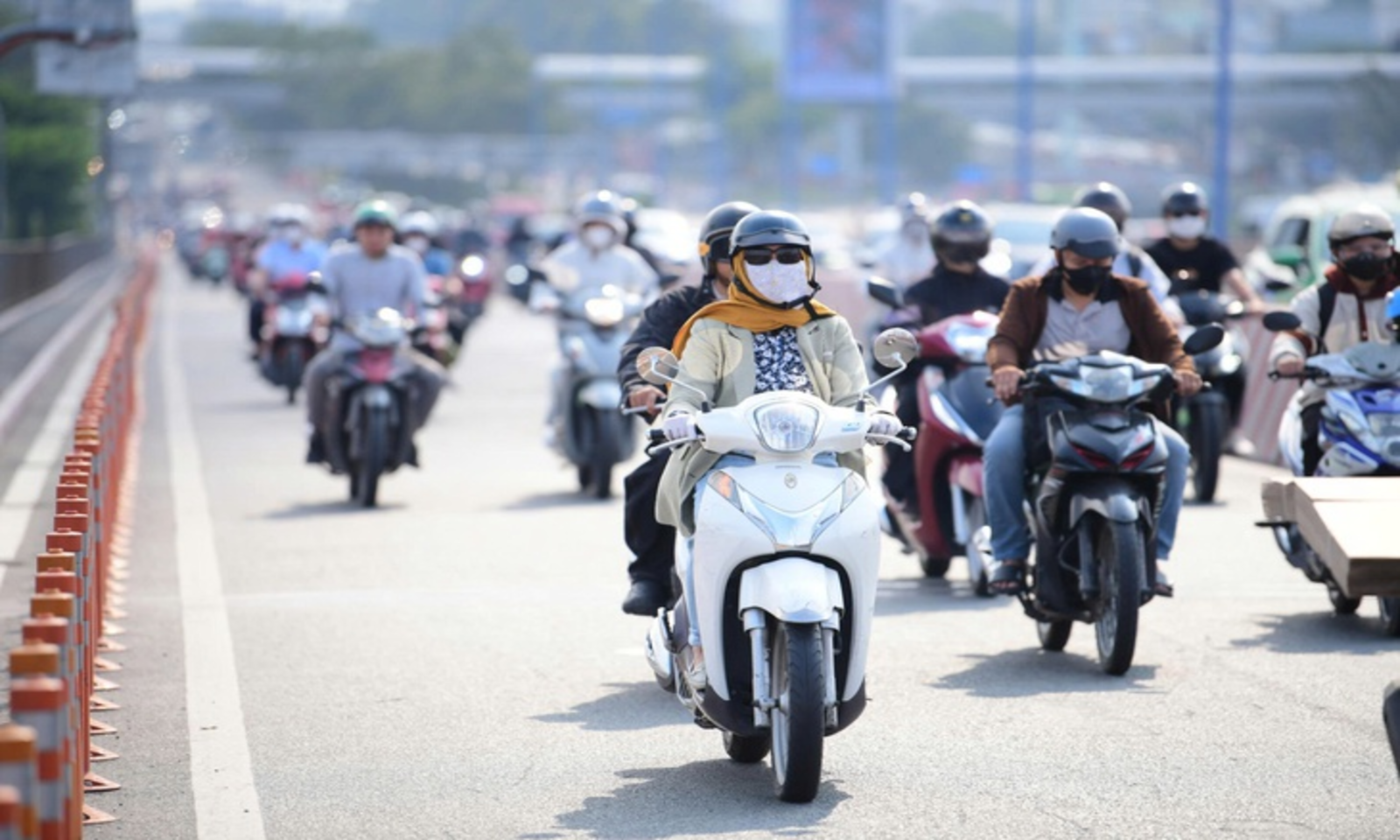 Thời tiết ngày 124 Nắng nóng gay gắt bao trùm cả nước, nhiều nơi vượt 40 độ C