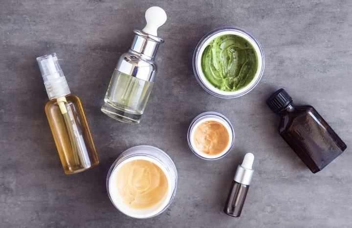 Đình chỉ lưu hành, buộc tiêu hủy 7 sản phẩm mỹ phẩm của Công ty Lotus An Việt