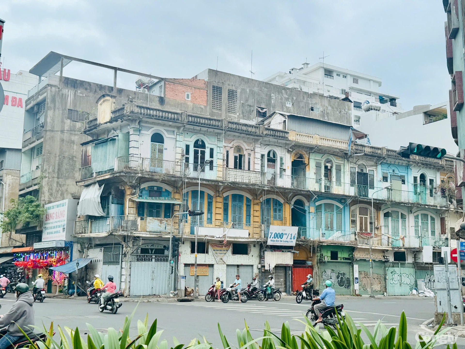 TP.HCM rà soát điều chỉnh quy hoạch chung cư cũ xuống cấp