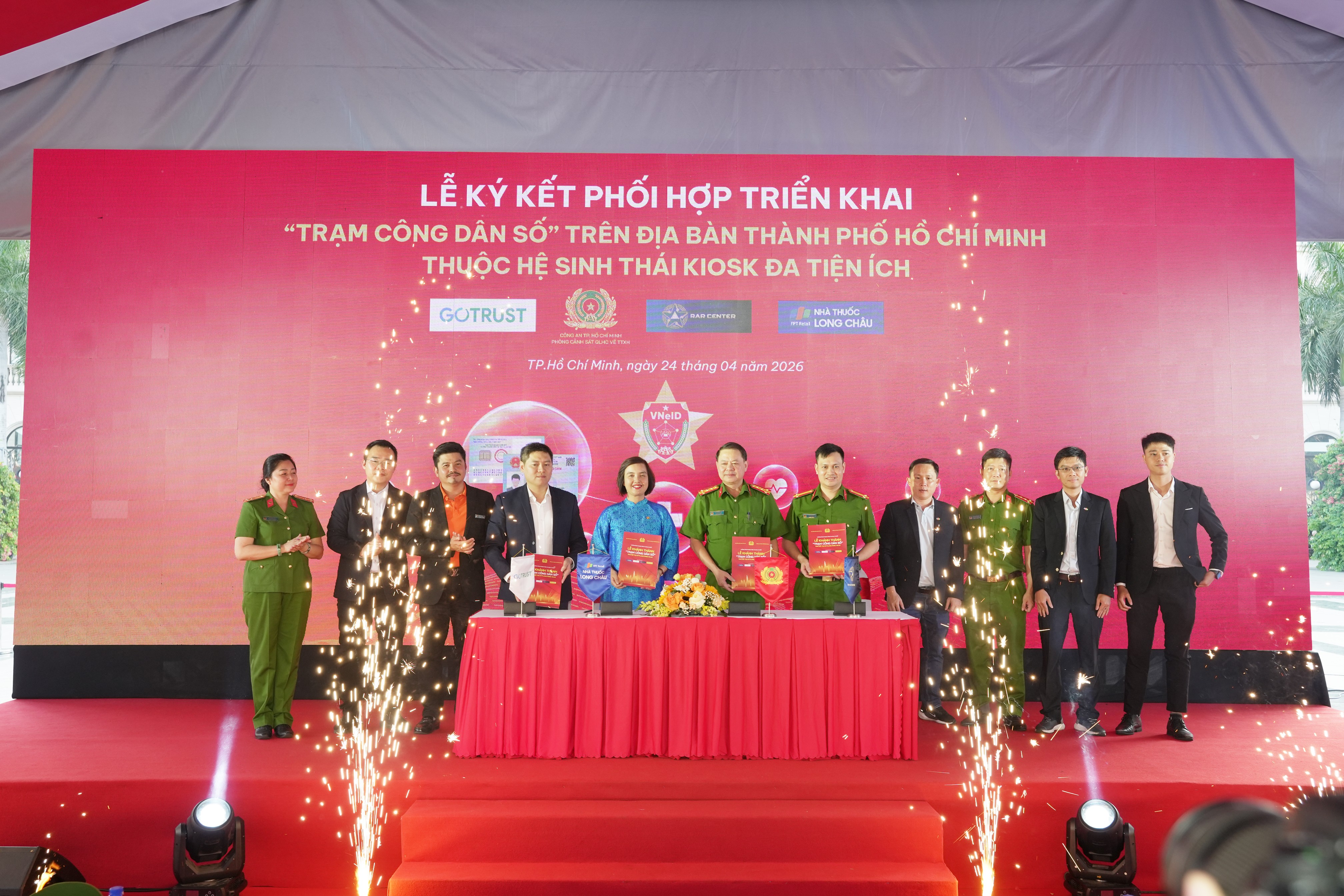 TP.HCM: Mang tiện ích số vào đời sống hằng ngày của người dân