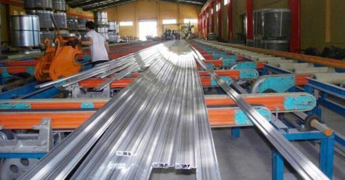 Australia điều tra chống bán phá giá thép mạ kẽm từ Việt Nam