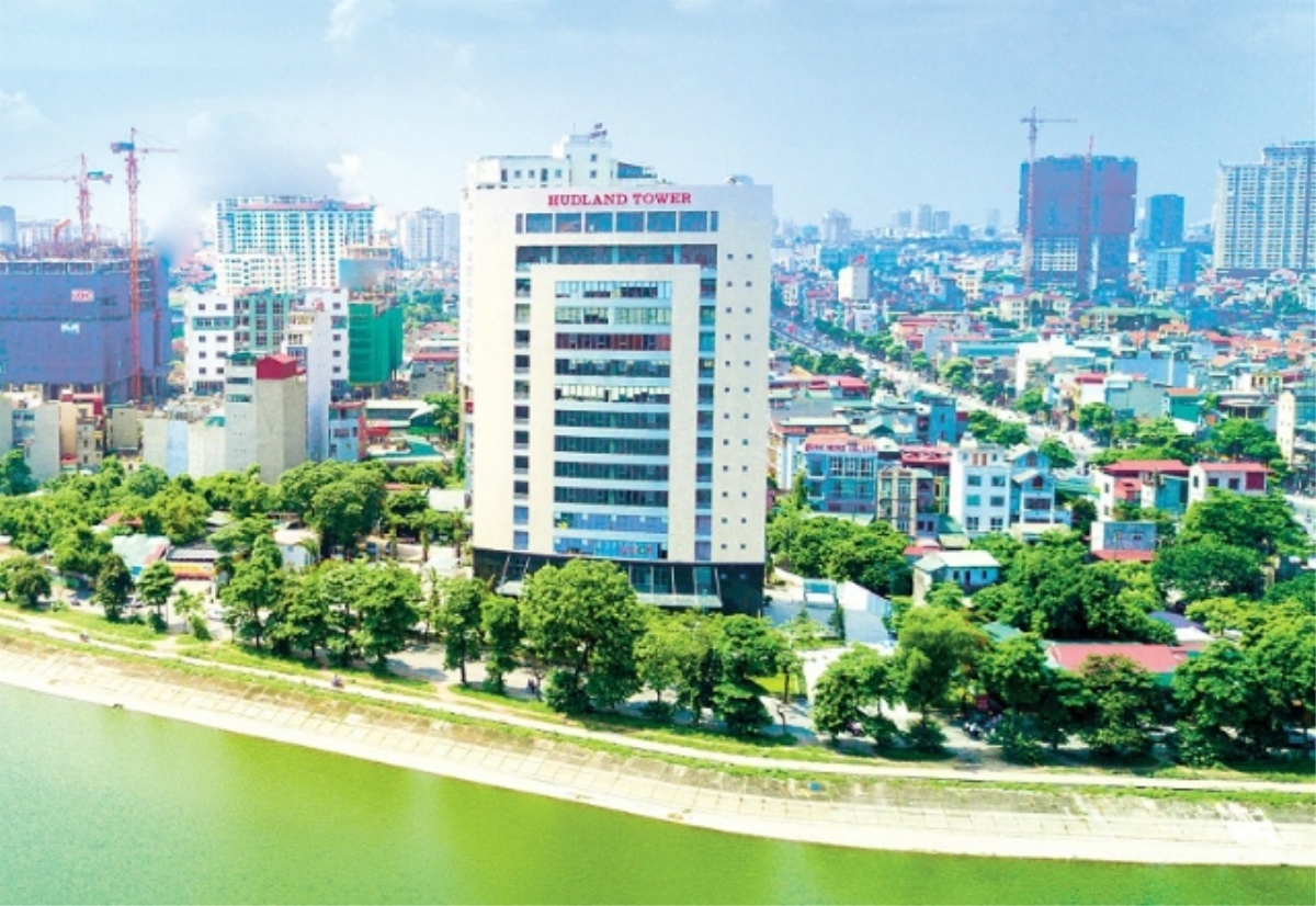 HUDLAND bị phạt 295 triệu đồng vì loạt vi phạm công bố thông tin