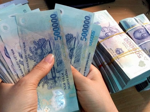 Lãi suất huy động hạ nhiệt sau chỉ đạo của NHNN, áp lực tỷ giá tạm lắng