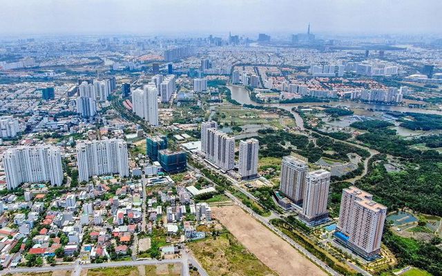 TPHCM đẩy nhanh phát triển nhà ở xã hội, siết quản lý thị trường bất động sản