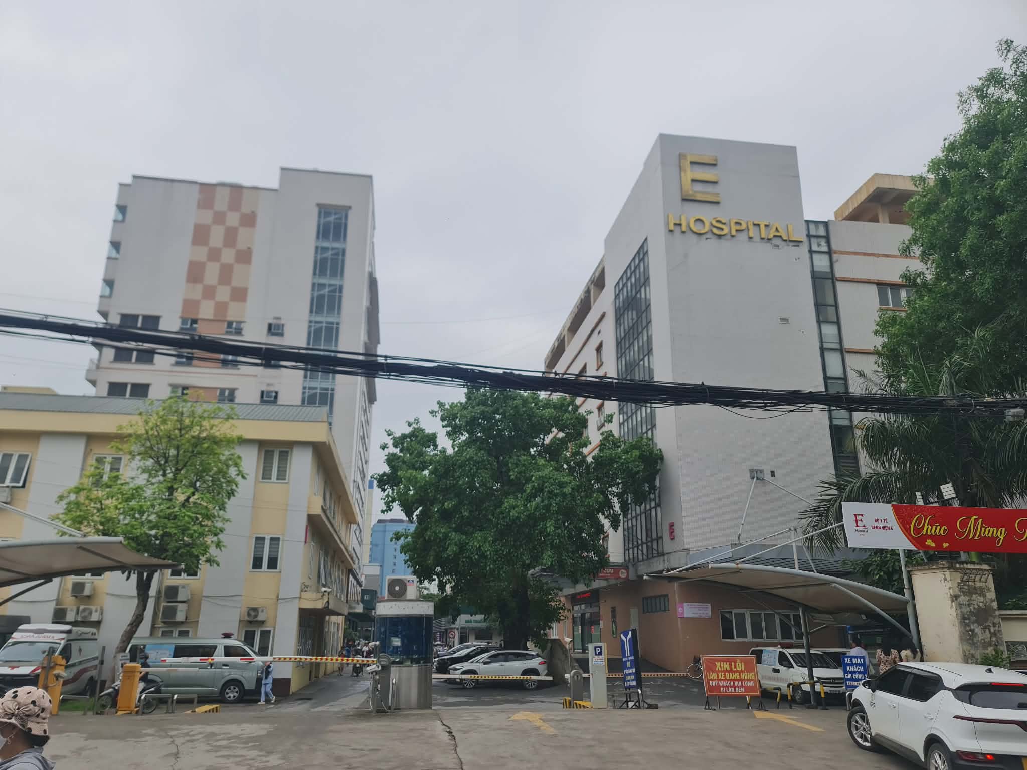 Bệnh viện E: Nữ viên chức phản ánh bị “treo việc”, yêu cầu bàn giao con dấu sau cuộc họp nội bộ
