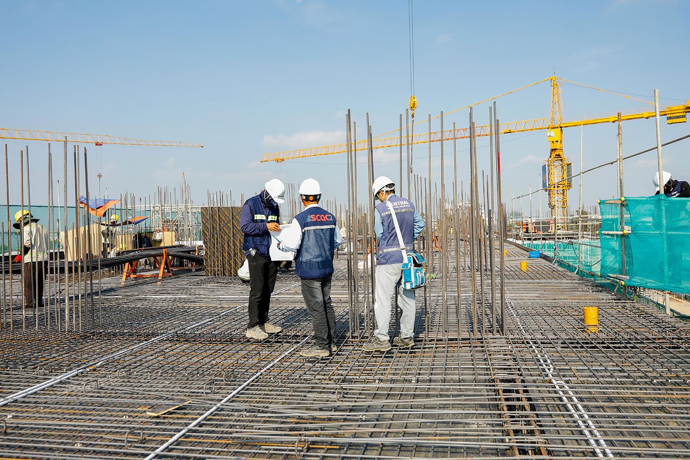 TP.HCM rà soát hàng loạt hợp đồng xây dựng trước áp lực giá vật liệu tăng mạnh