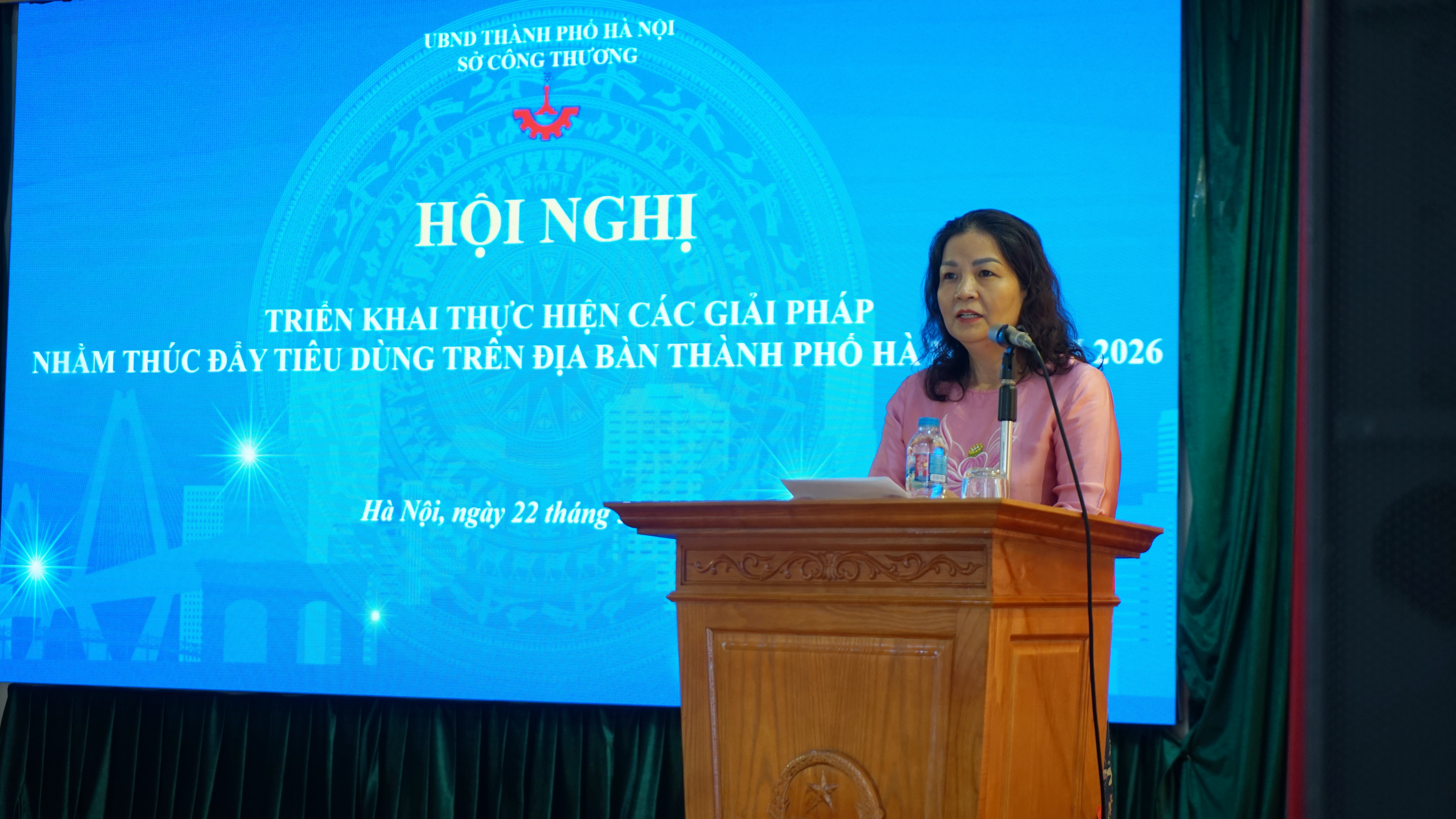 Hà Nội tìm động lực tăng trưởng từ kinh tế đêm và du lịch mua sắm