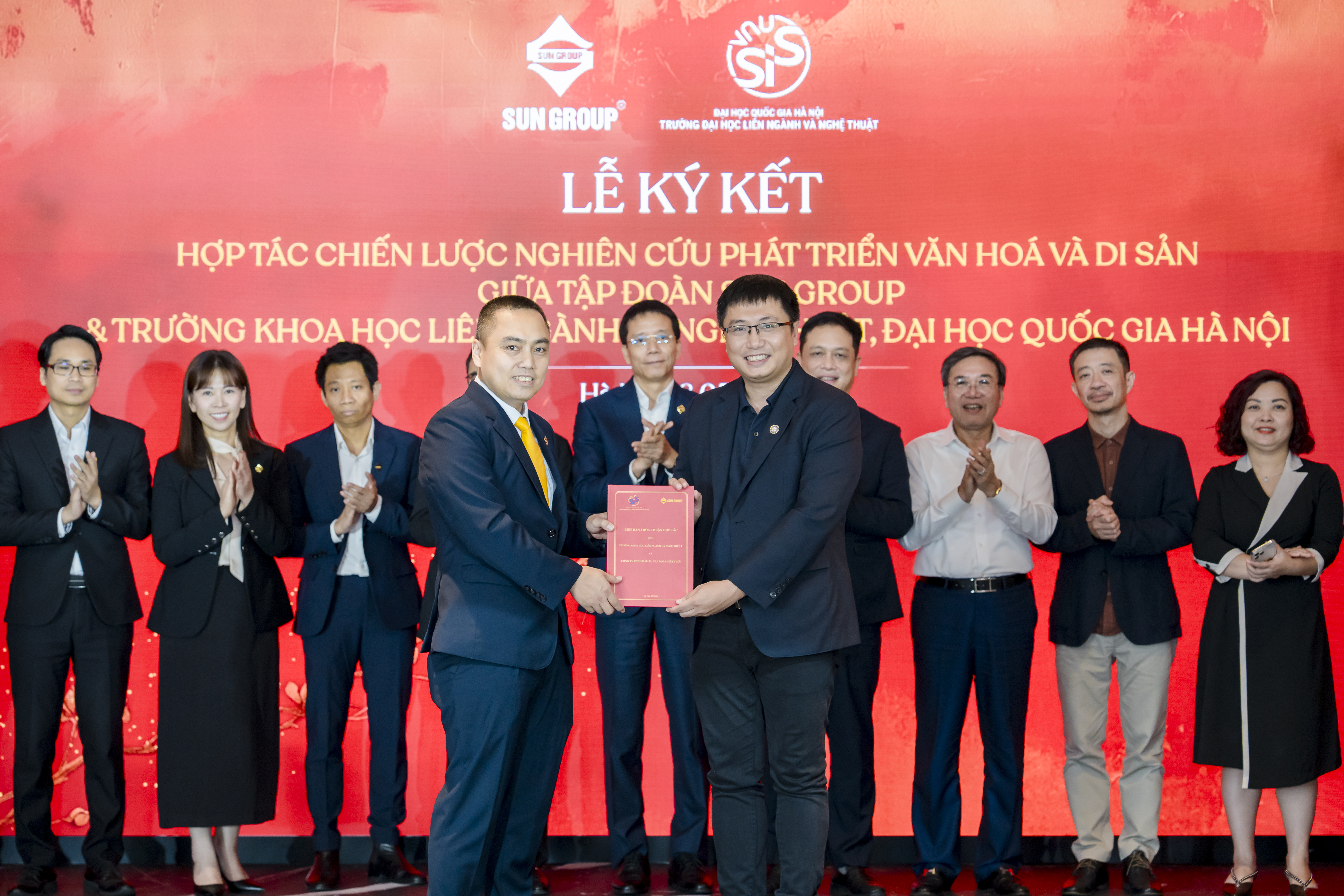 Đại học Quốc gia Hà Nội đồng hành cùng Tập đoàn Sun Group trong nghiên cứu phát triển văn hóa và di sản Việt Nam