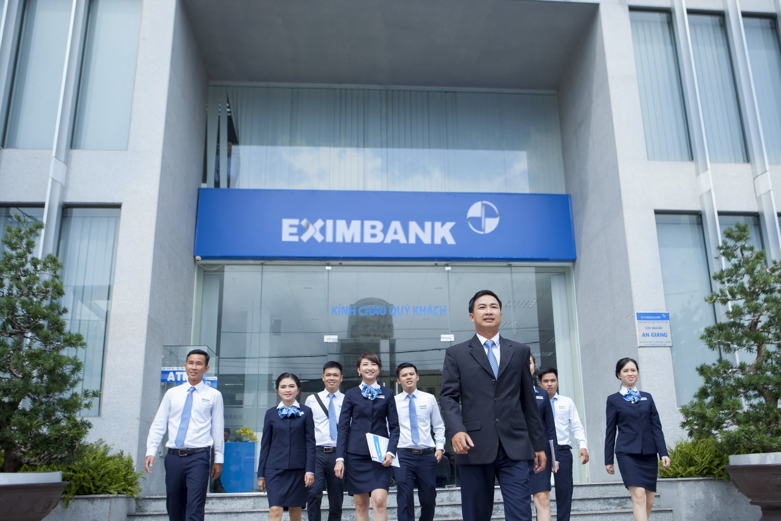 Ba Phó Tổng Giám đốc Eximbank đồng loạt xin từ nhiệm