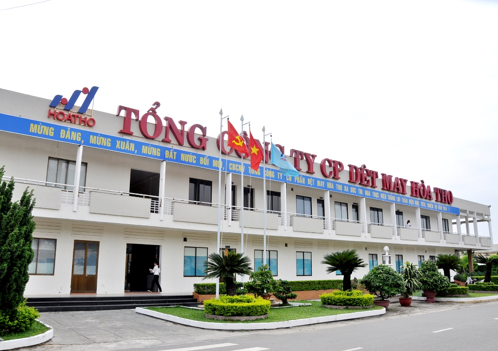 Dệt may Hòa Thọ (HTG) đổi từ cổ tức tiền mặt sang cổ phiếu trong bối cảnh thị giá đi xuống
