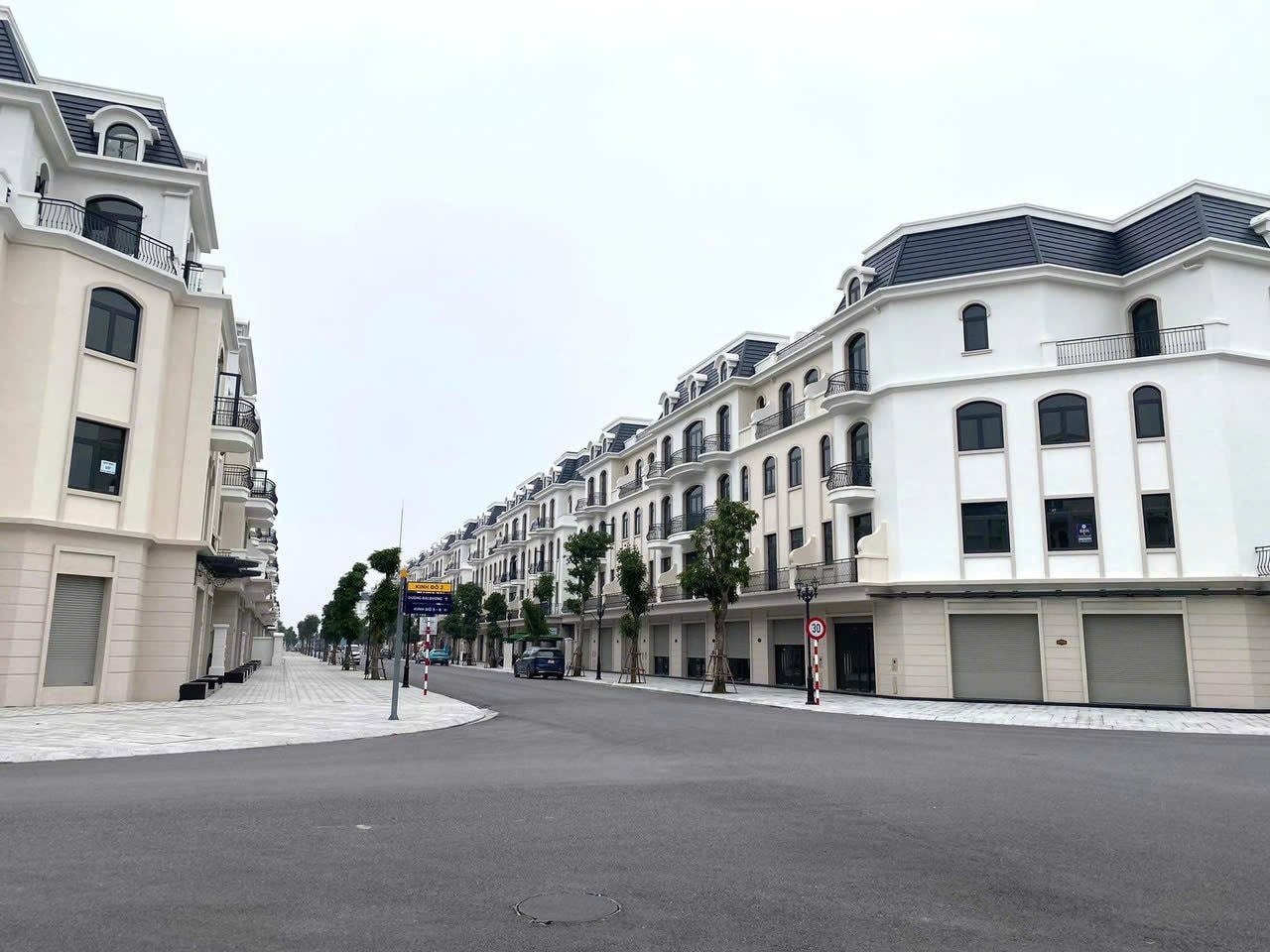 Biệt thự, nhà liền kề cho thuê phía Nam hút khách ngoại, giá thuê tiếp tục đi lên