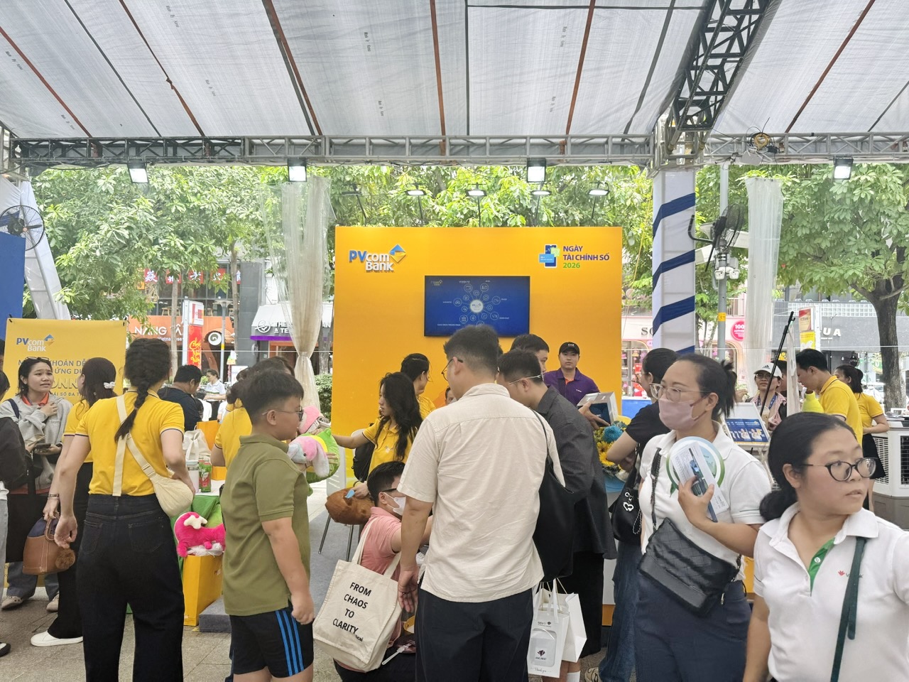 PVcomBank ghi dấu ấn tại Ngày Tài chính số 2026 với hàng nghìn lượt trải nghiệm hệ sinh thái số