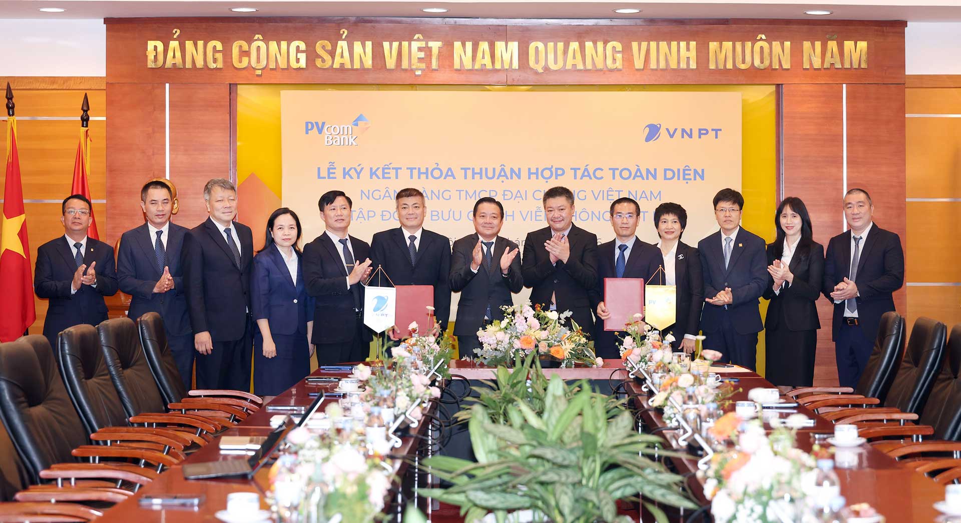 PVcomBank và VNPT hợp tác chiến lược, kết nối sức mạnh tài chính và công nghệ số